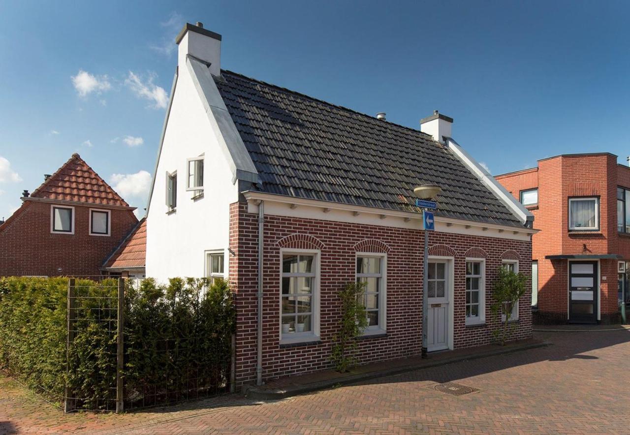 Karakteristiek Huis In Centrum Winsum Met Nieuwe Badkamer Esterno foto